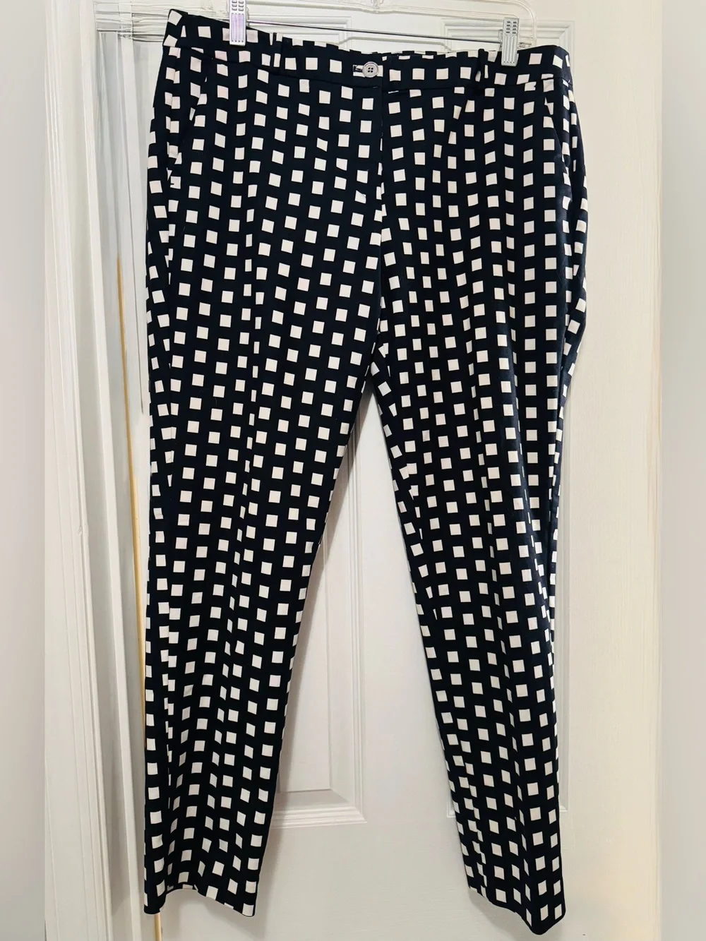 Michael Kors Women’s Straight Leg Ankle Pants Black and White Geometric Size 12